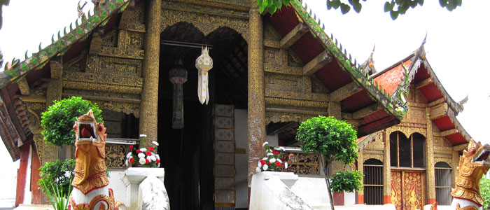 Wat Sum Pow Chiang Mai