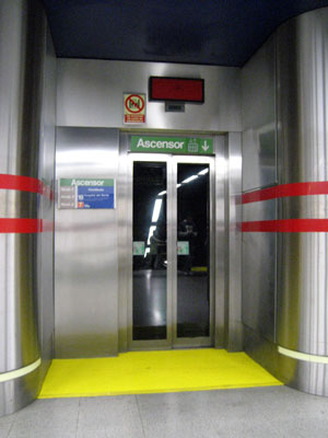 Ascensor or lift in Madrid metro station