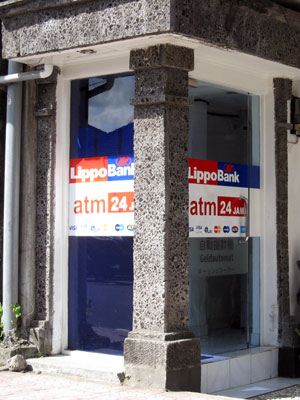 Lippo ATM in Ubud