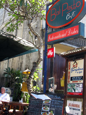 Bali Pesto Cafe