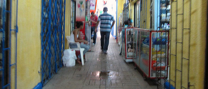 Centro Comercial y Empresarial block Getsemani Cartagena Colombia