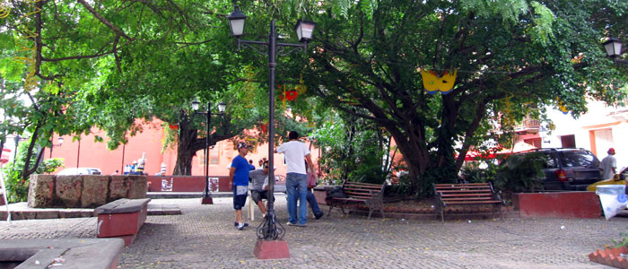 Plaza Majaqua in San Diego area of Old City Cartagena