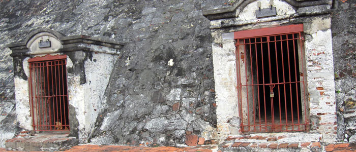 Gates on second level in Castillo San Felipe
